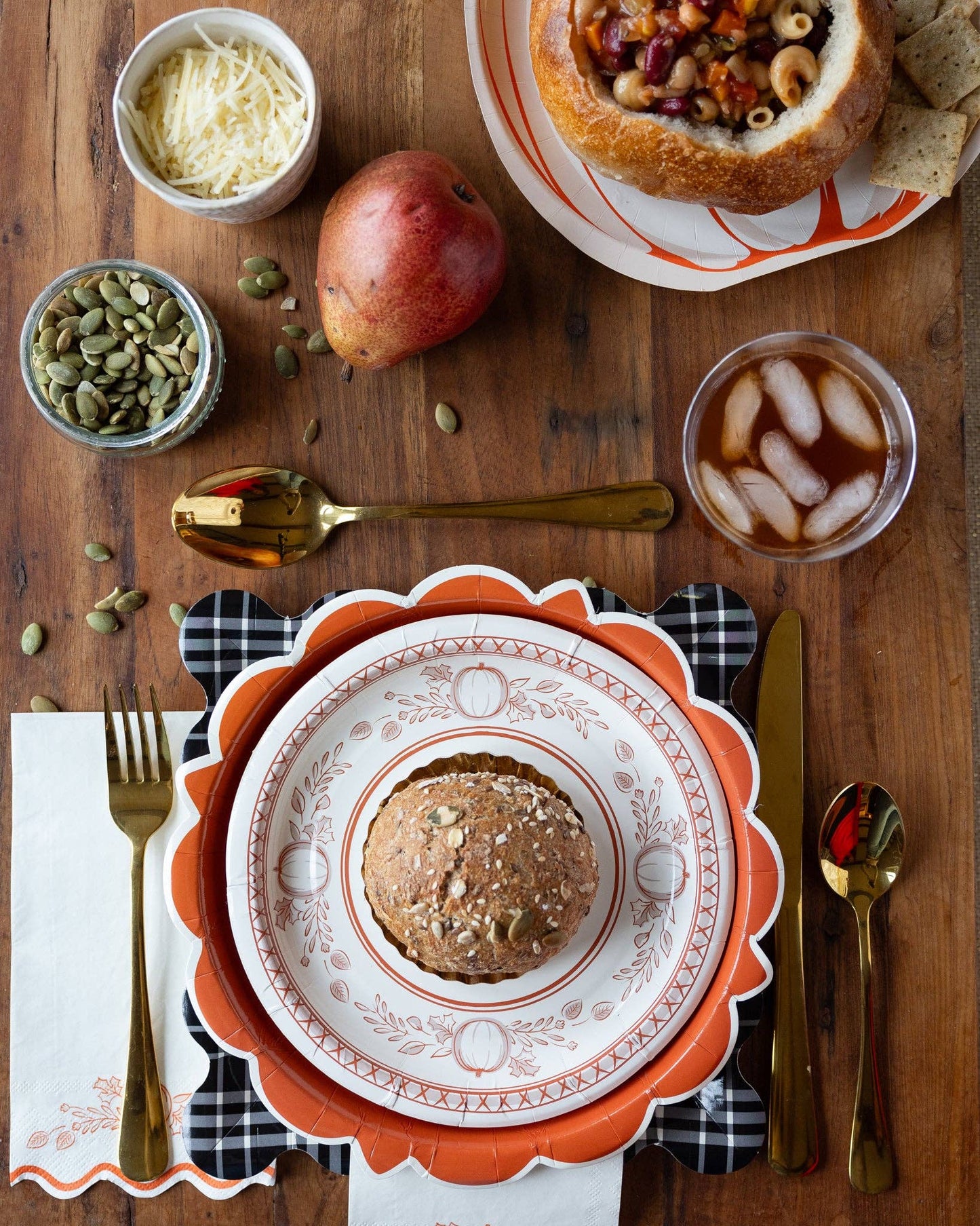 Rust Scalloped Round 10" Paper Plate