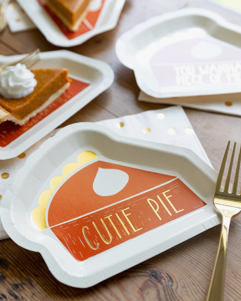 Pumpkin Pie Shaped Thanksgiving Plates