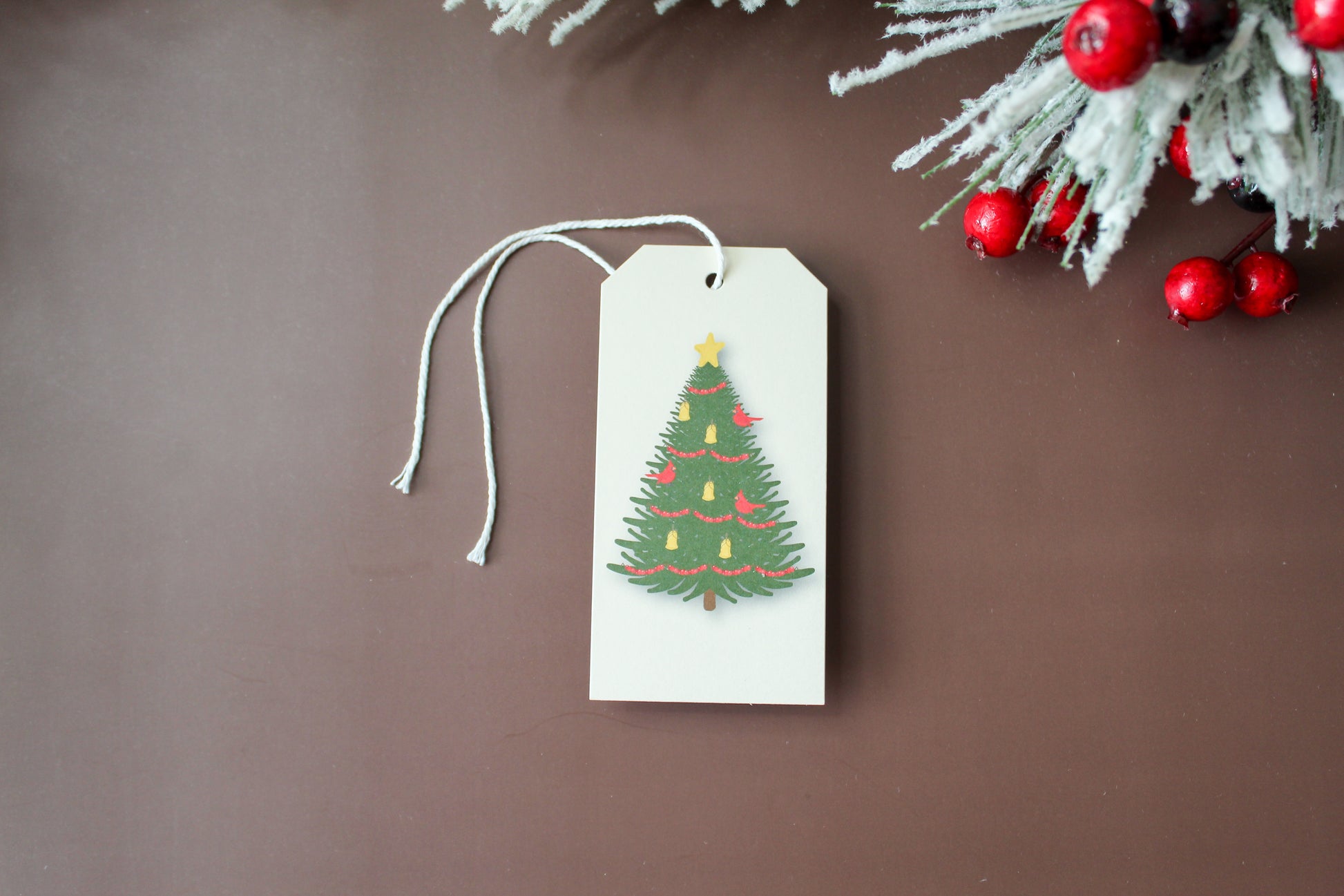 Our Cardinal Red Bird Christmas Tree gift tags add a festive touch to your holiday presents. These cute tags come in sets of eight and include pre-cut string. 