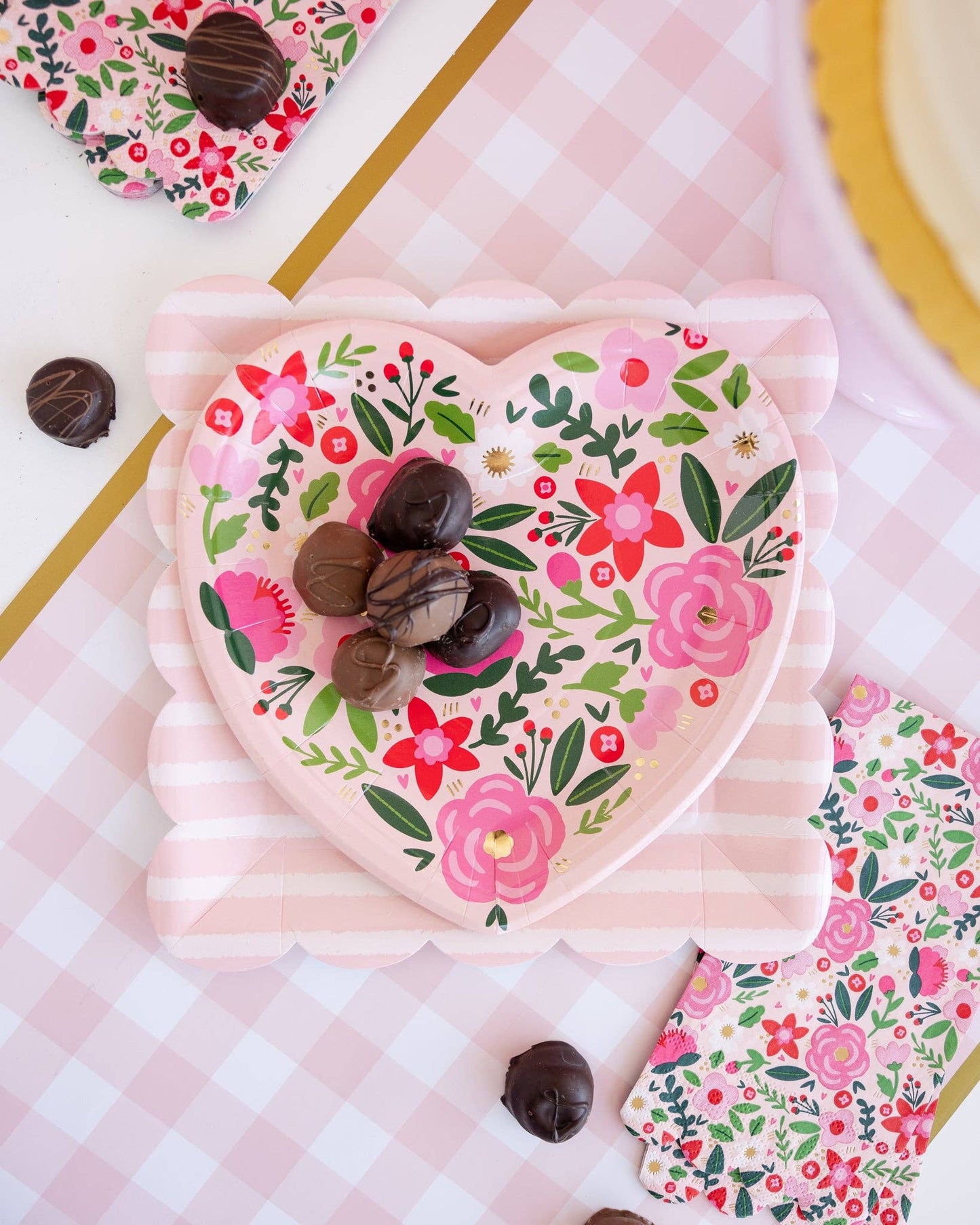Add a playful twist to your Valentine’s Day celebration with our Tonal Striped Plate! Featuring a charming striped design, this plate is perfect for setting a festive tone at any gathering, from romantic dinners to fun-filled parties. Elevate your table setting and bring a unique flair to your celebration!