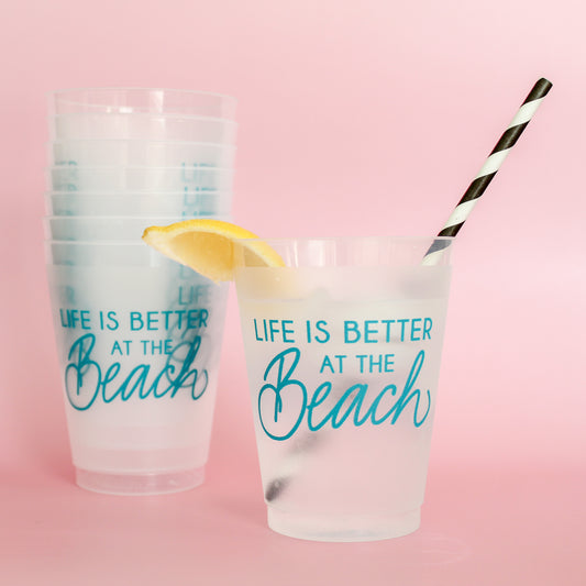 These cups are perfect for your next beach vacation or weekend. Best of all, you can use these time and time again - they're dishwasher safe!  These fun and reusable cups come in a cellophane sleeve with a black and white striped ribbon tied in a bow at the top. 